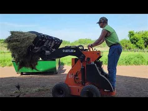 barn grapple cleaning